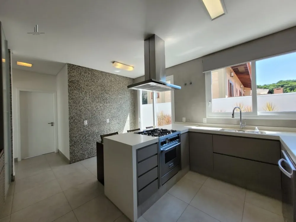 Casa, 3 quartos, 278 m² - Foto 9