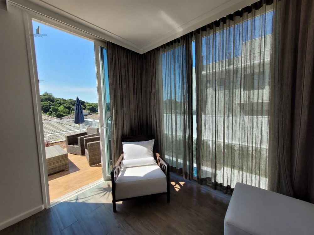 Casa à venda com 3 quartos, 278m² - Foto 6