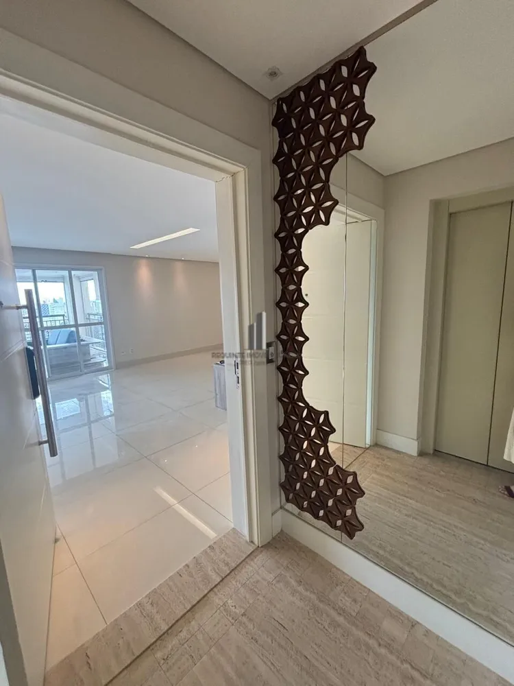 Apartamento, 4 quartos, 216 m² - Foto 6
