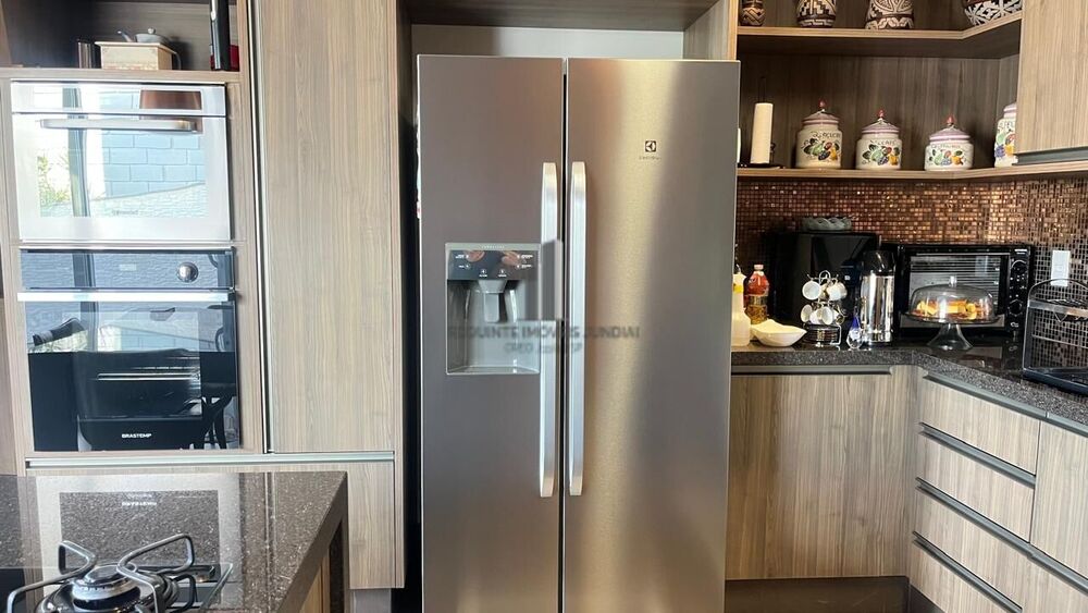 Casa à venda com 5 quartos, 580m² - Foto 3
