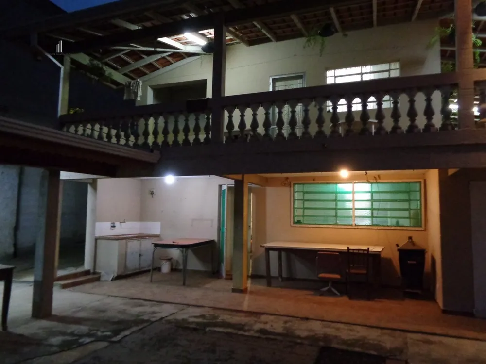 Chácara, 3 quartos, 720 m² - Foto 8