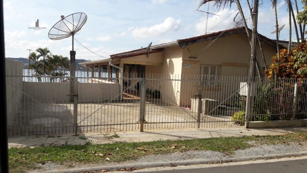 Chácara, 3 quartos, 720 m² - Foto 1