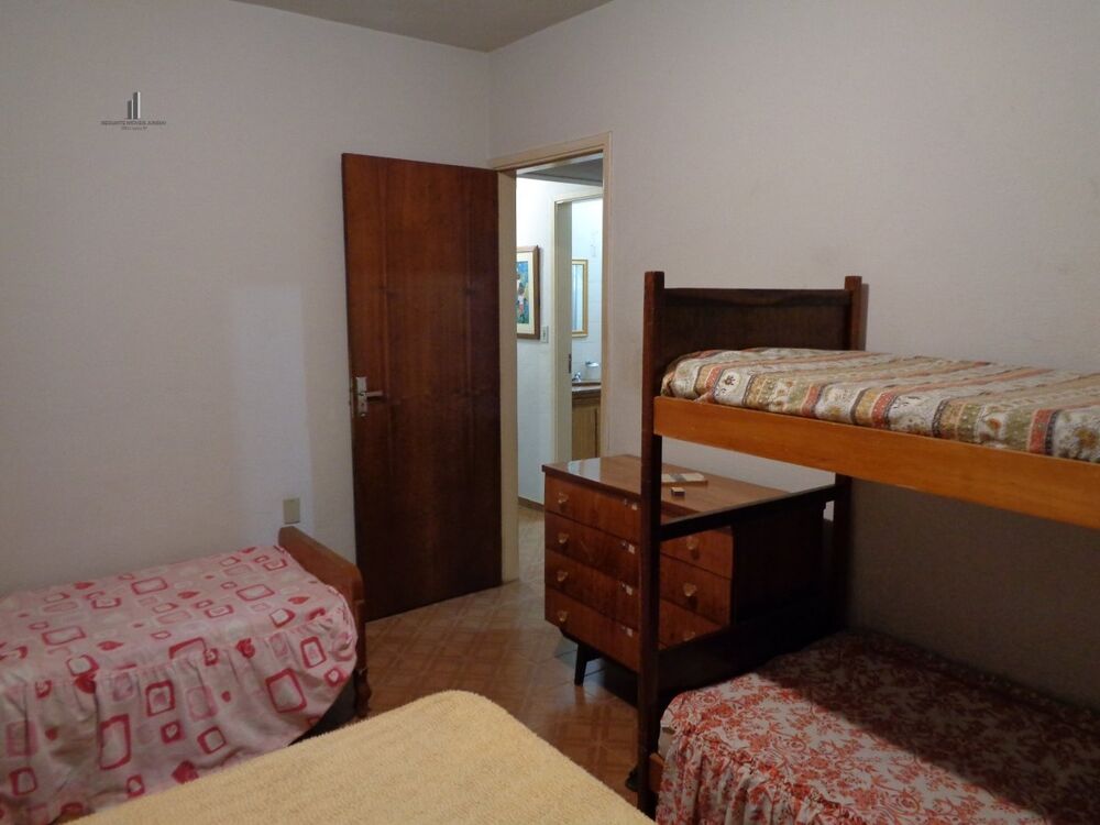 Chácara, 3 quartos, 720 m² - Foto 2