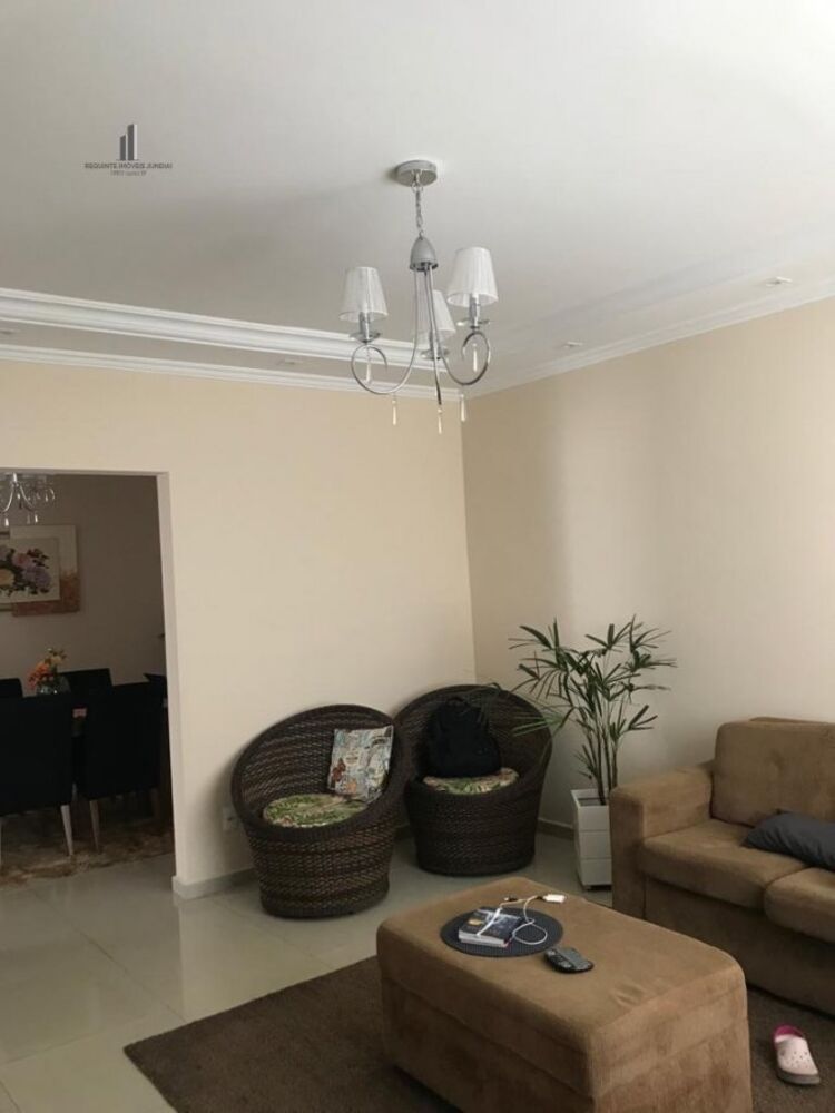 Casa, 4 quartos, 259 m² - Foto 3