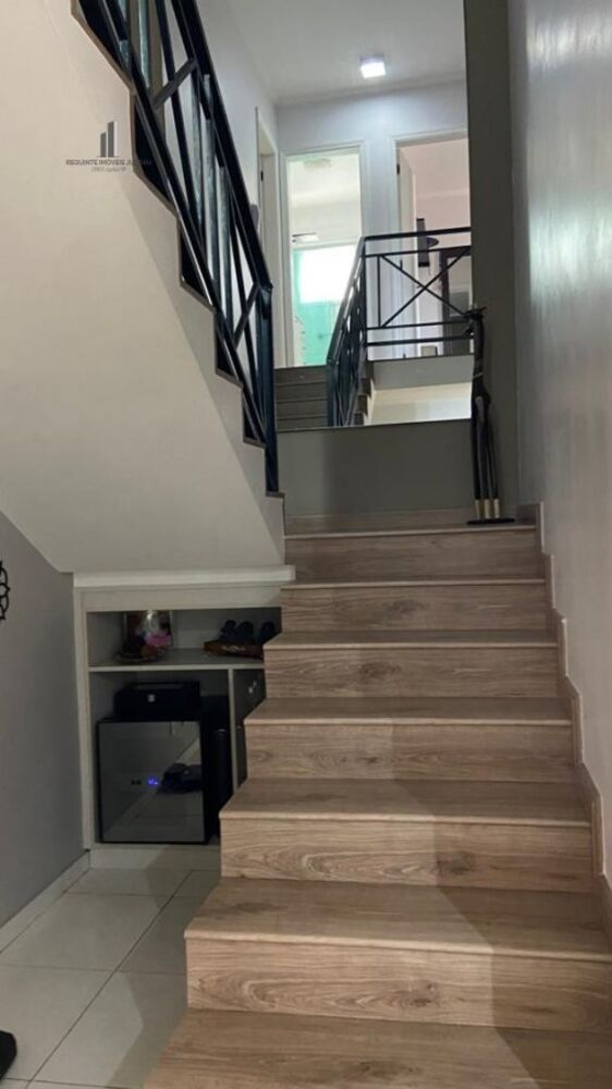 Sobrado à venda com 4 quartos, 120m² - Foto 3
