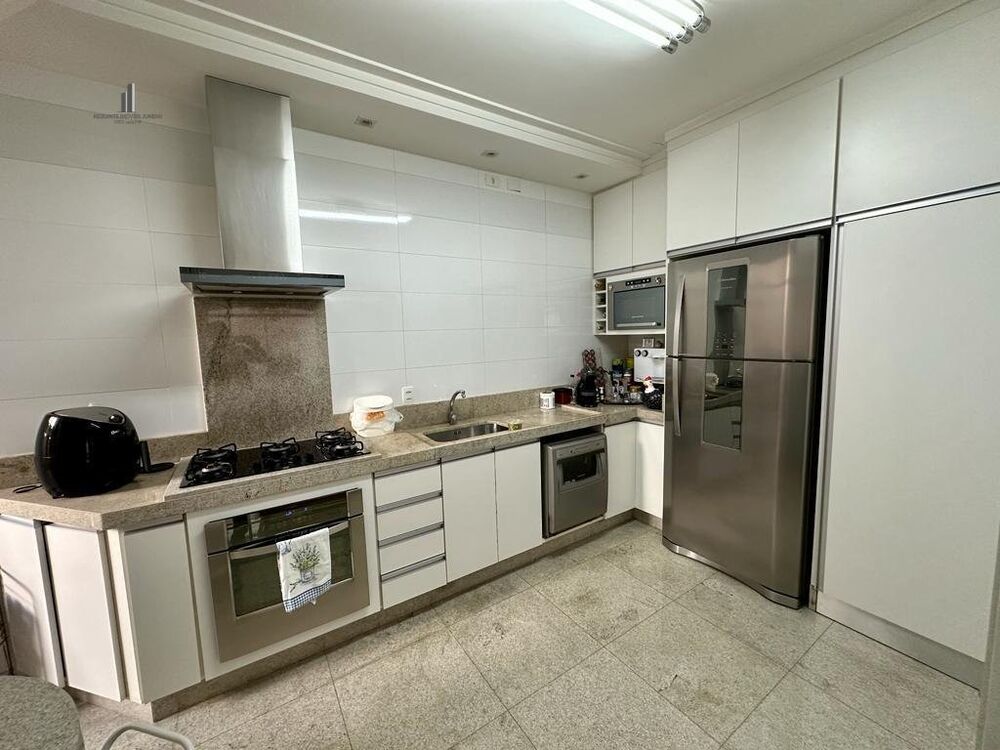 Casa, 5 quartos, 276 m² - Foto 5