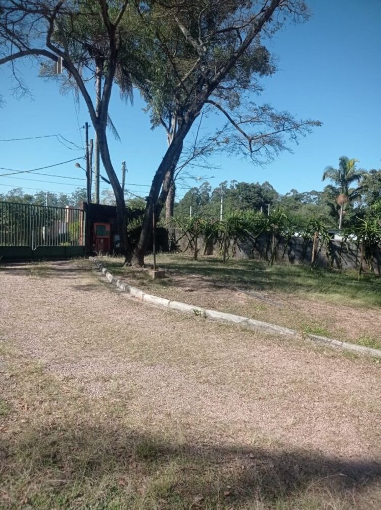 Chácara, 3 quartos, 8547 m² - Foto 1