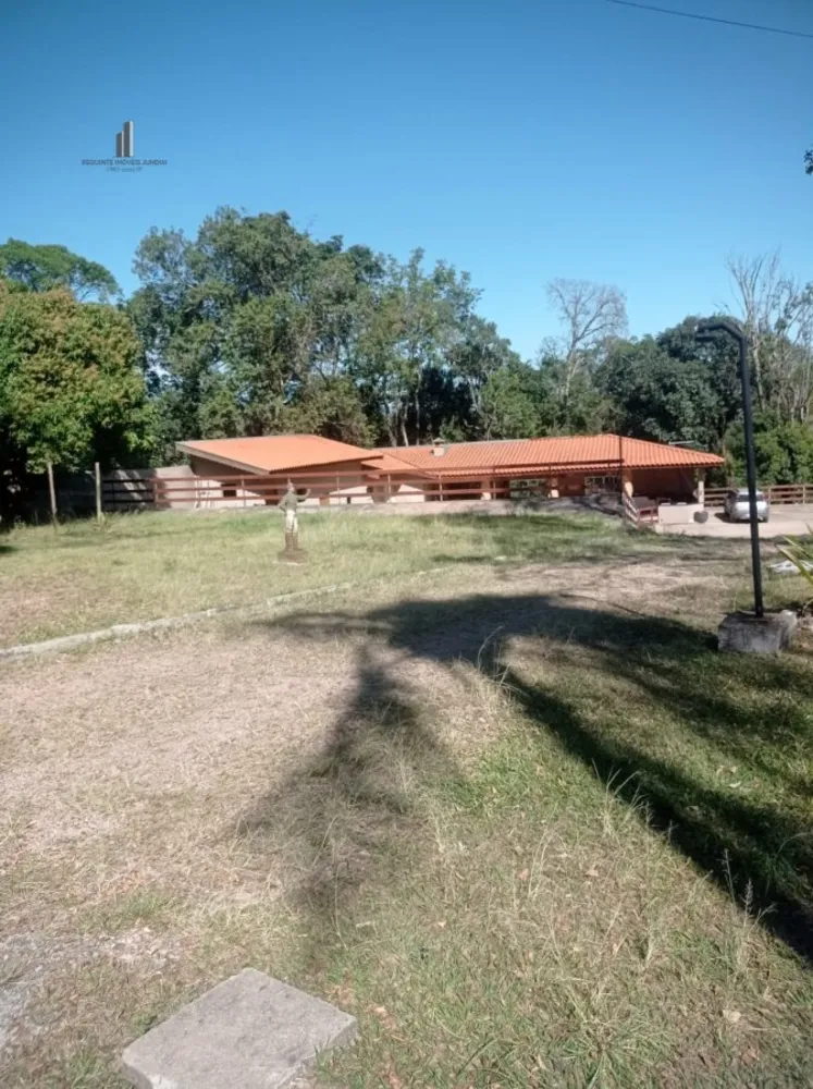 Chácara, 3 quartos, 8547 m² - Foto 1