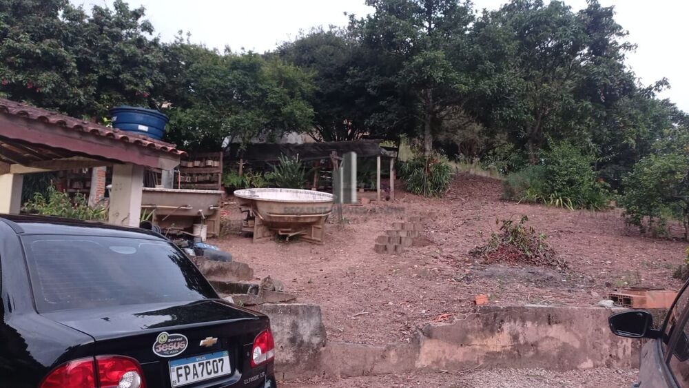 Chácara à venda com 2 quartos, 1000m² - Foto 5