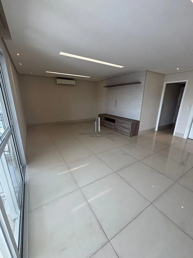 Apartamento, 4 quartos, 216 m² - Foto 9