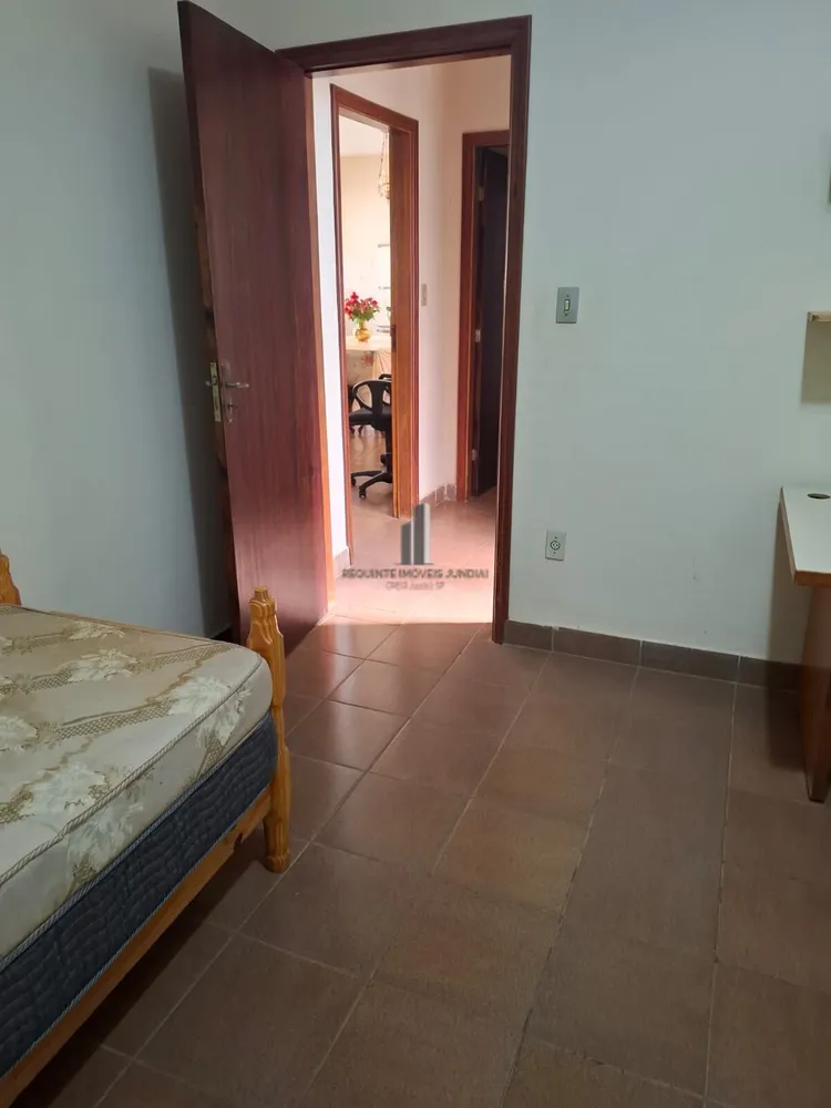 Chácara, 3 quartos, 1553 m² - Foto 2