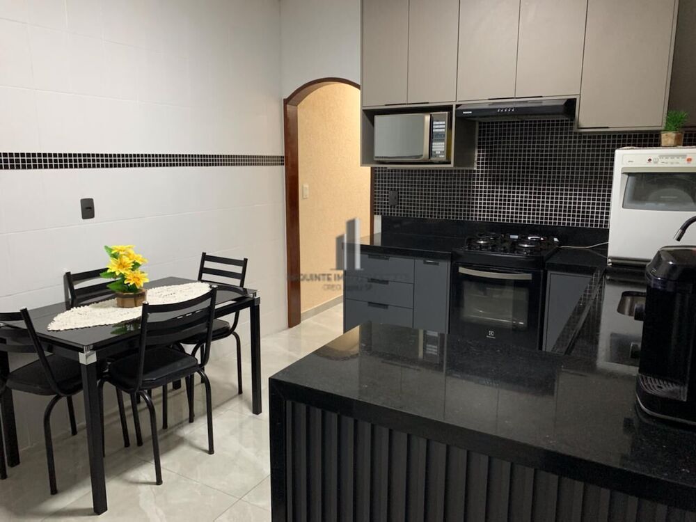 Casa à venda com 3 quartos, 108m² - Foto 2