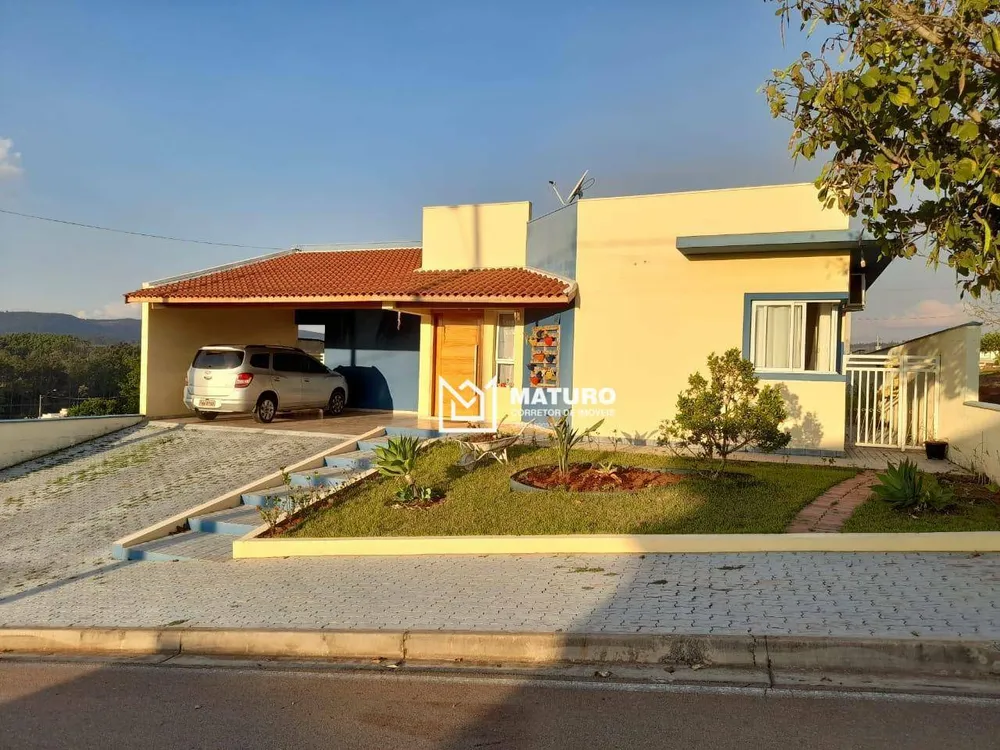 Casa, 3 quartos, 204 m² - Foto 2