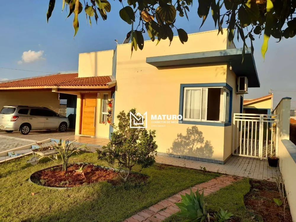 Casa, 3 quartos, 204 m² - Foto 1