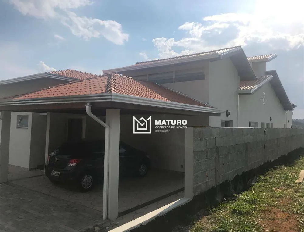 Casa, 3 quartos, 243 m² - Foto 1