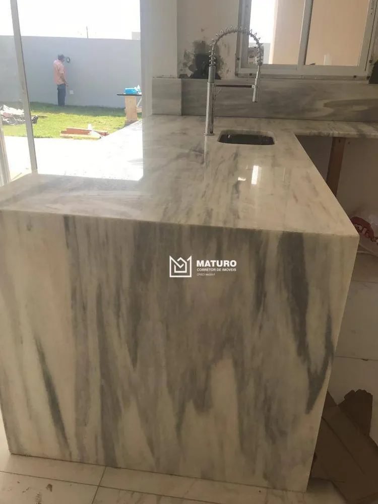 Casa, 3 quartos, 243 m² - Foto 3
