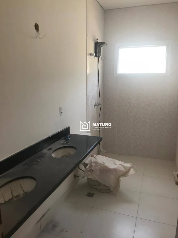 Casa, 3 quartos, 243 m² - Foto 4