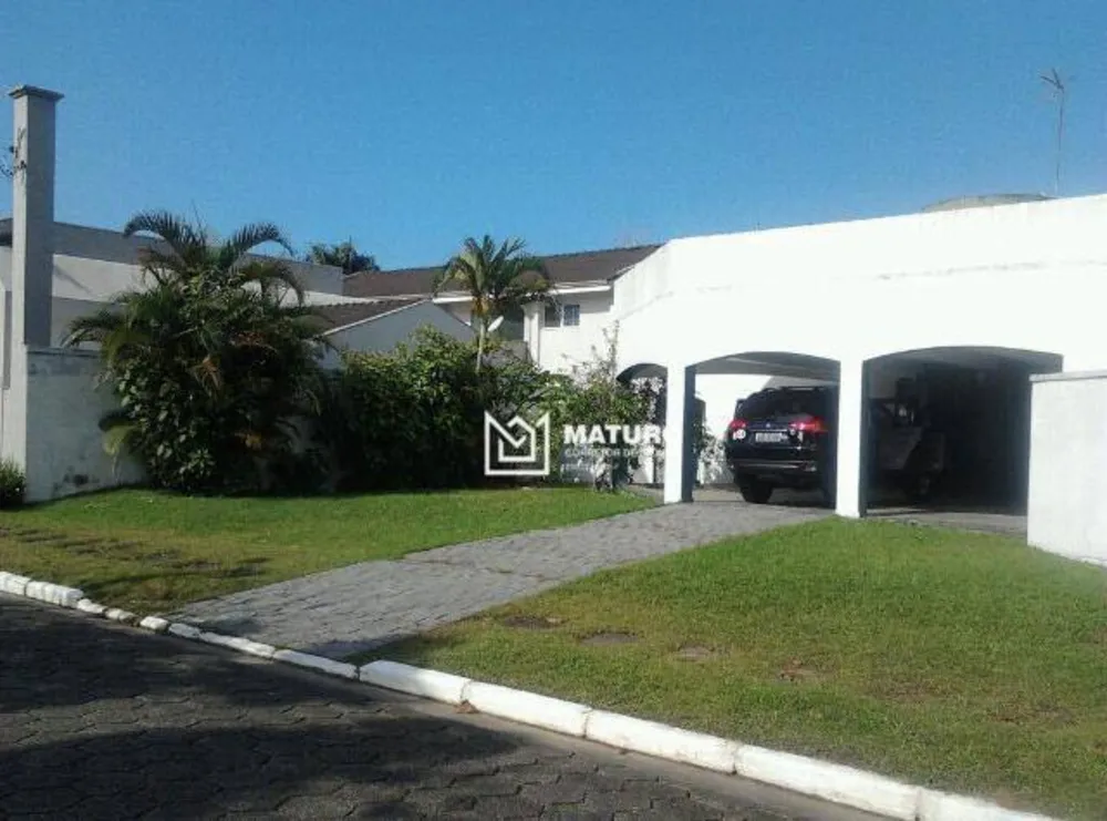 Casa, 4 quartos, 286 m² - Foto 1