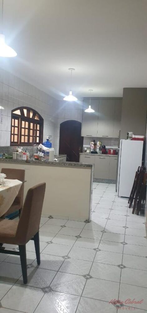 Sobrado, 3 quartos, 226 m² - Foto 1