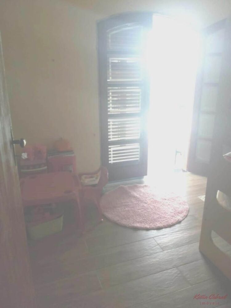 Chácara à venda com 3 quartos, 158m² - Foto 11