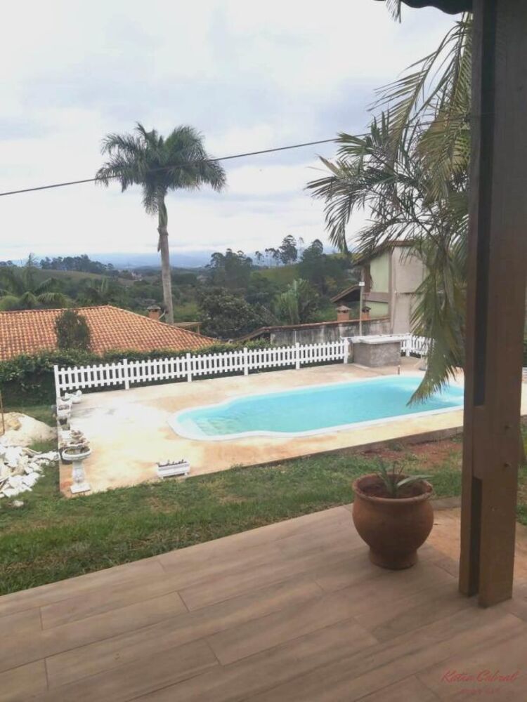Chácara à venda com 3 quartos, 158m² - Foto 3