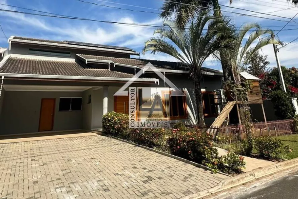 Casa de Condomínio à venda e aluguel com 4 quartos, 291m² - Foto 1