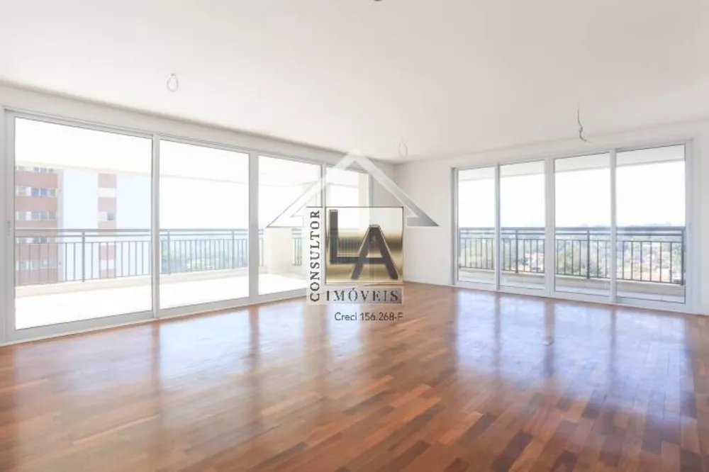 Apartamento à venda com 4 quartos, 208m² - Foto 1