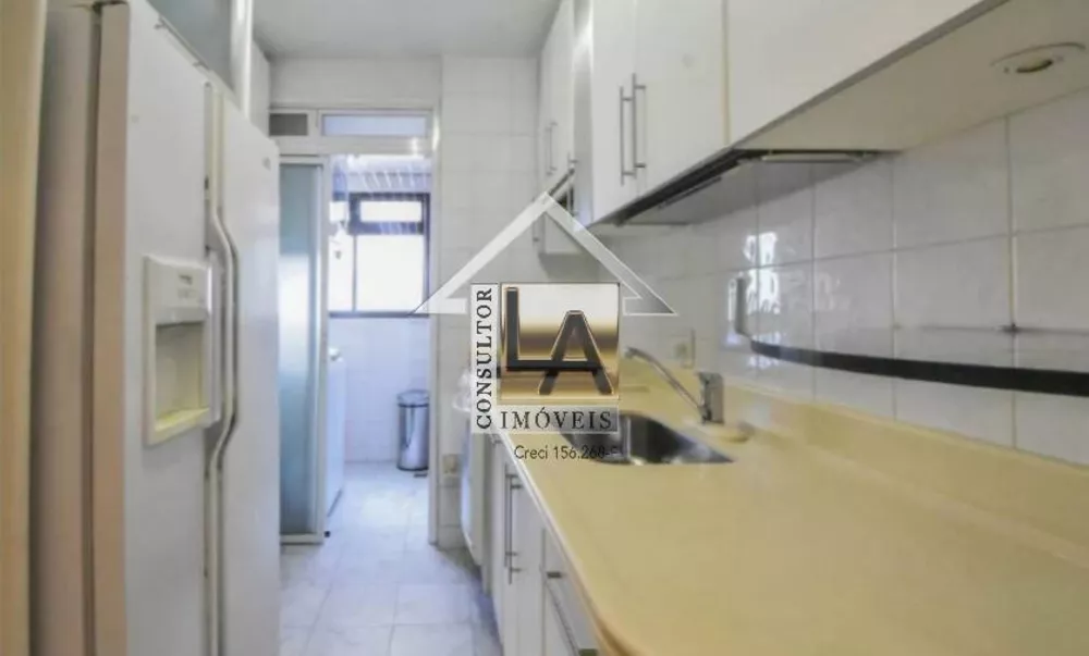 Apartamento à venda com 3 quartos, 70m² - Foto 2