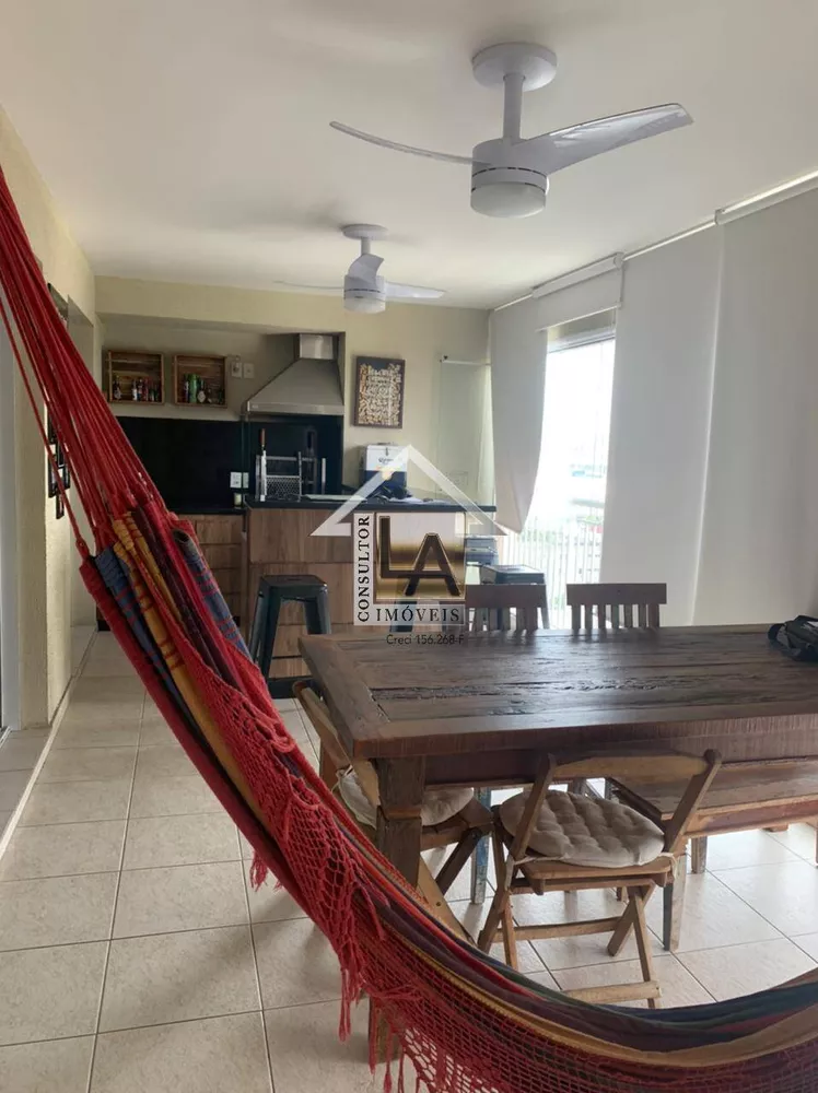 Apartamento à venda com 3 quartos, 130m² - Foto 2