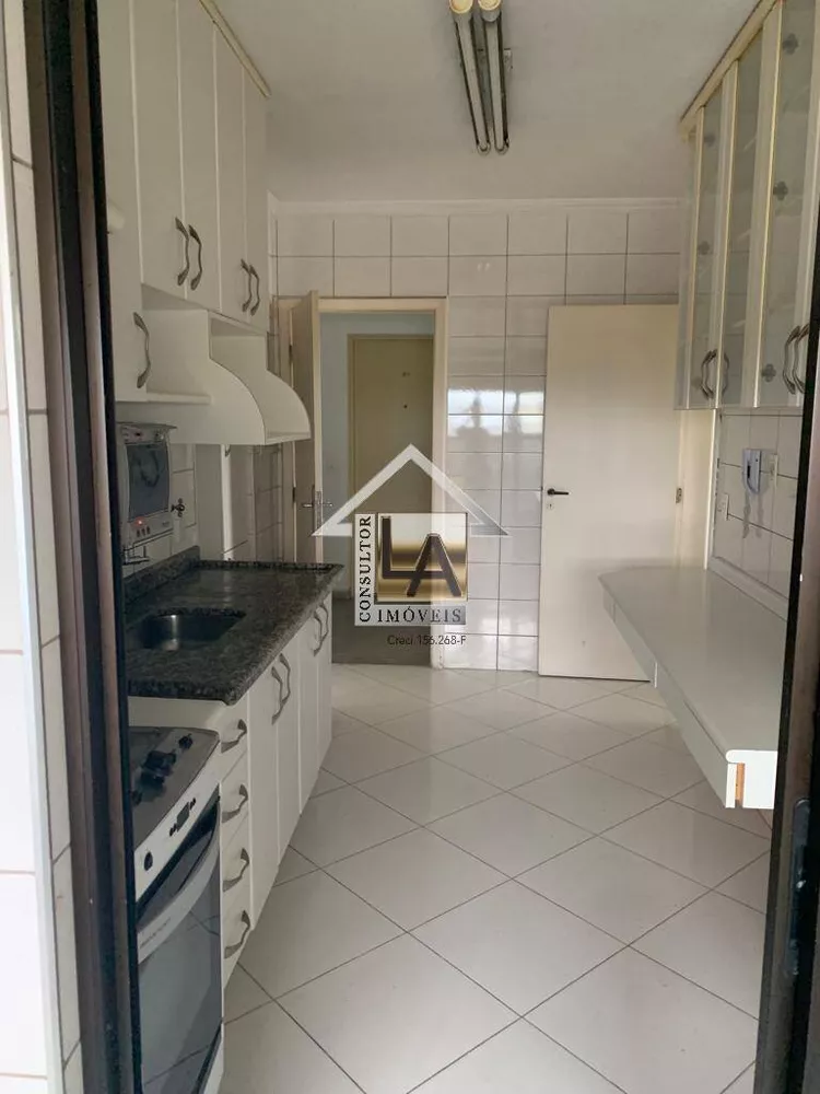 Apartamento à venda com 3 quartos, 98m² - Foto 1