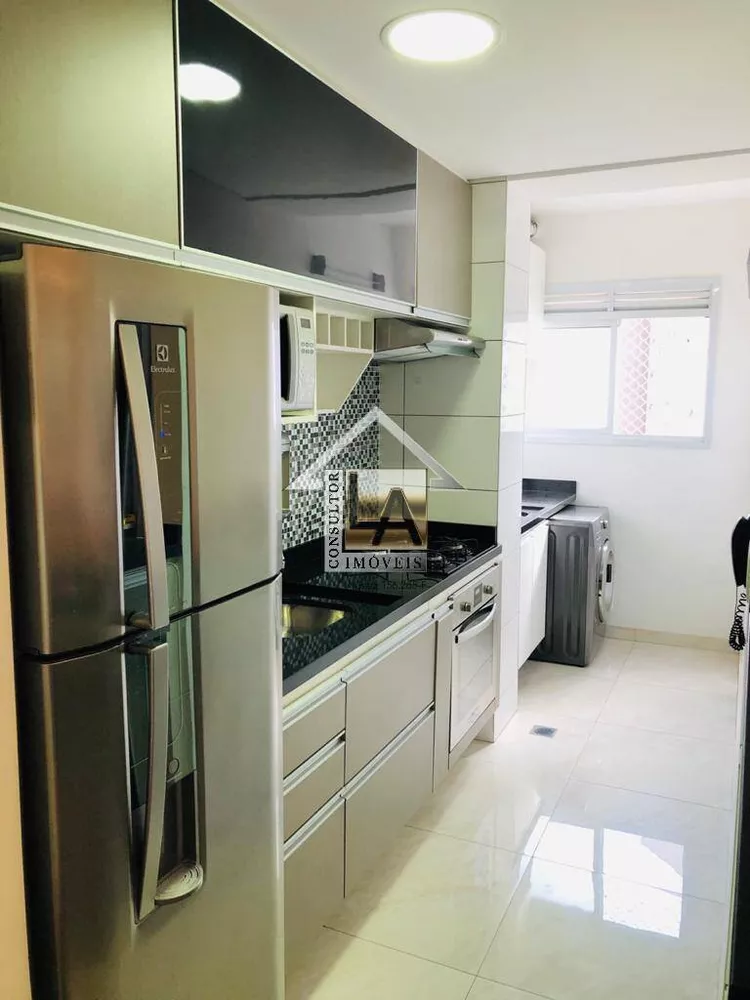 Apartamento à venda com 2 quartos, 47m² - Foto 2