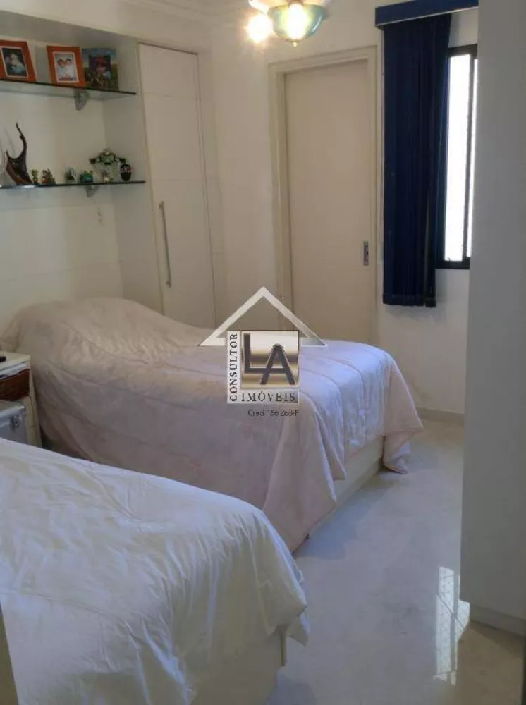 Apartamento à venda com 3 quartos, 146m² - Foto 24