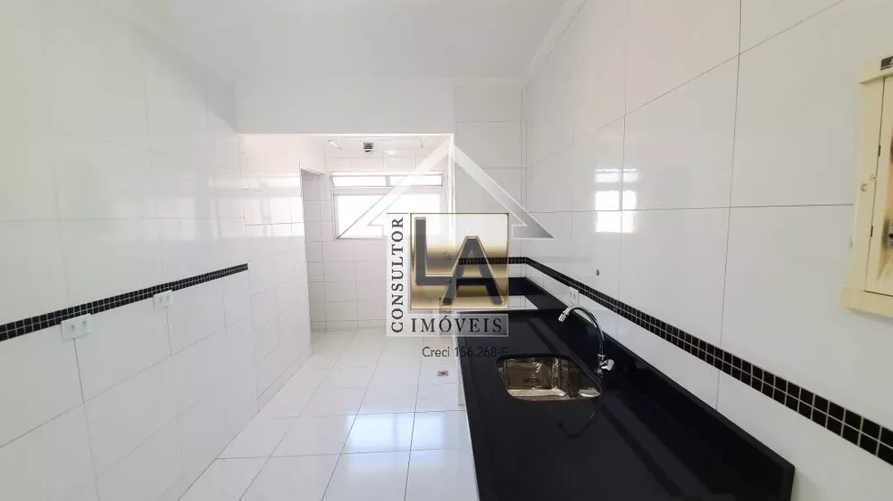 Apartamento à venda com 2 quartos, 75m² - Foto 4