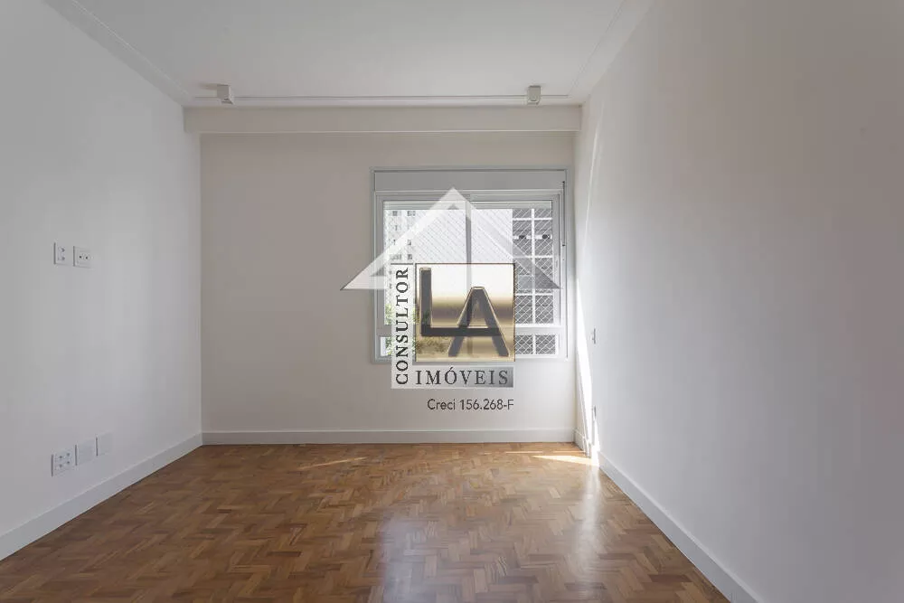 Apartamento à venda com 3 quartos, 225m² - Foto 7