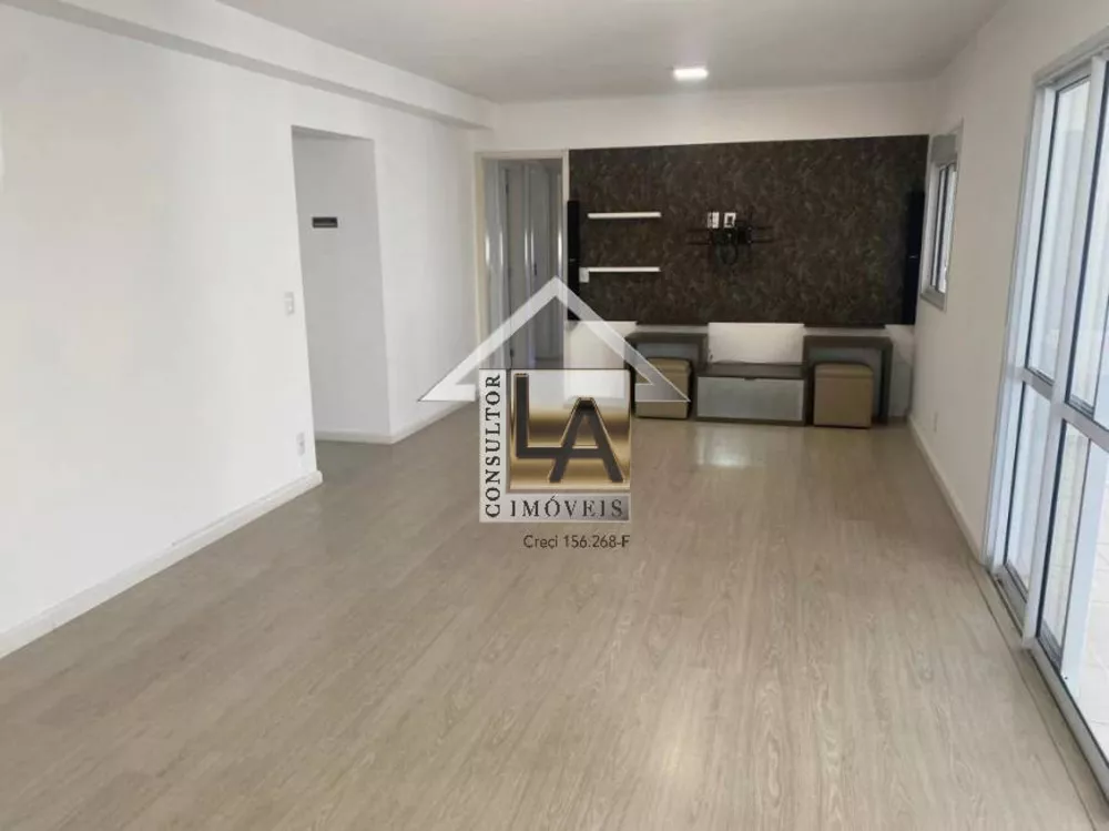 Apartamento à venda com 3 quartos, 130m² - Foto 2