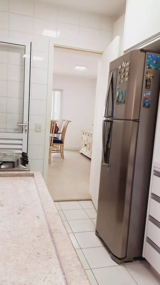 Apartamento à venda com 3 quartos, 123m² - Foto 7