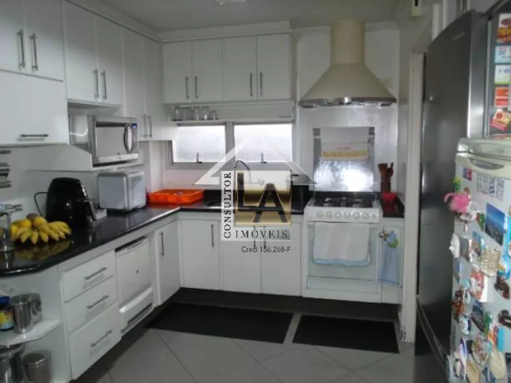 Apartamento à venda com 4 quartos, 174m² - Foto 1