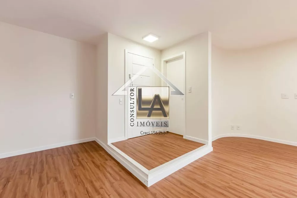 Apartamento à venda com 3 quartos, 169m² - Foto 2