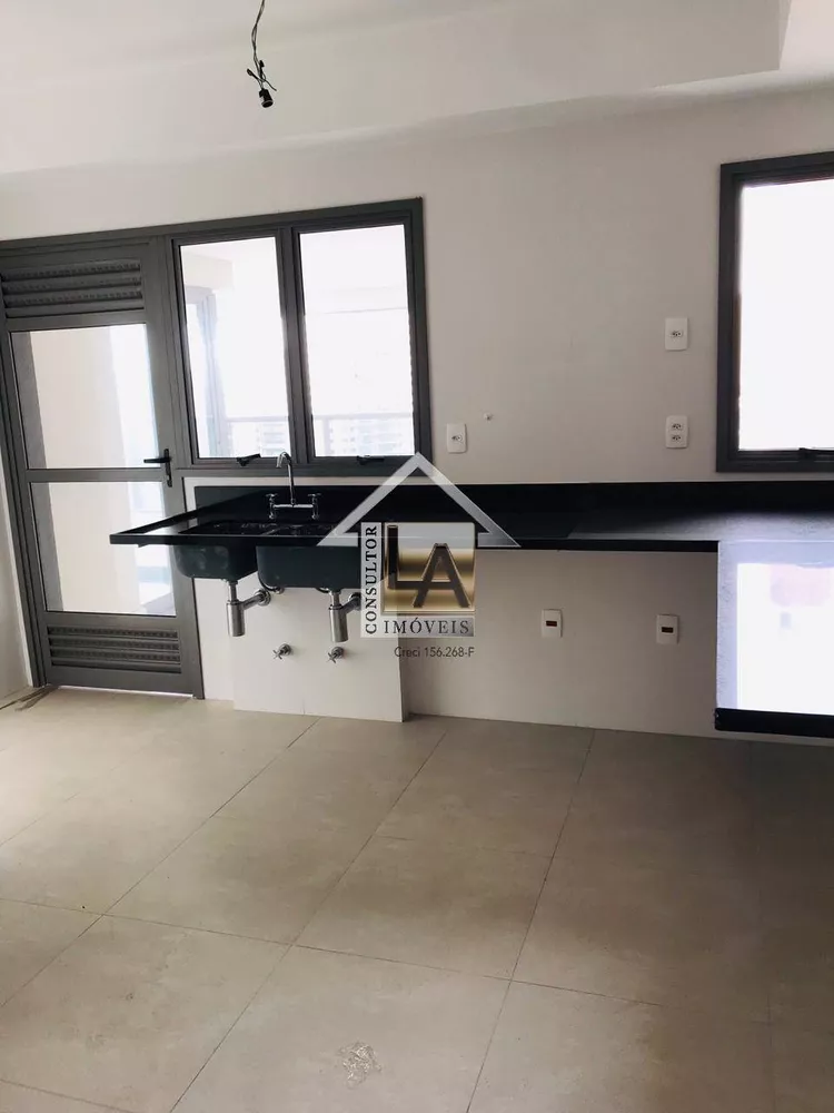 Apartamento à venda com 4 quartos, 193m² - Foto 4