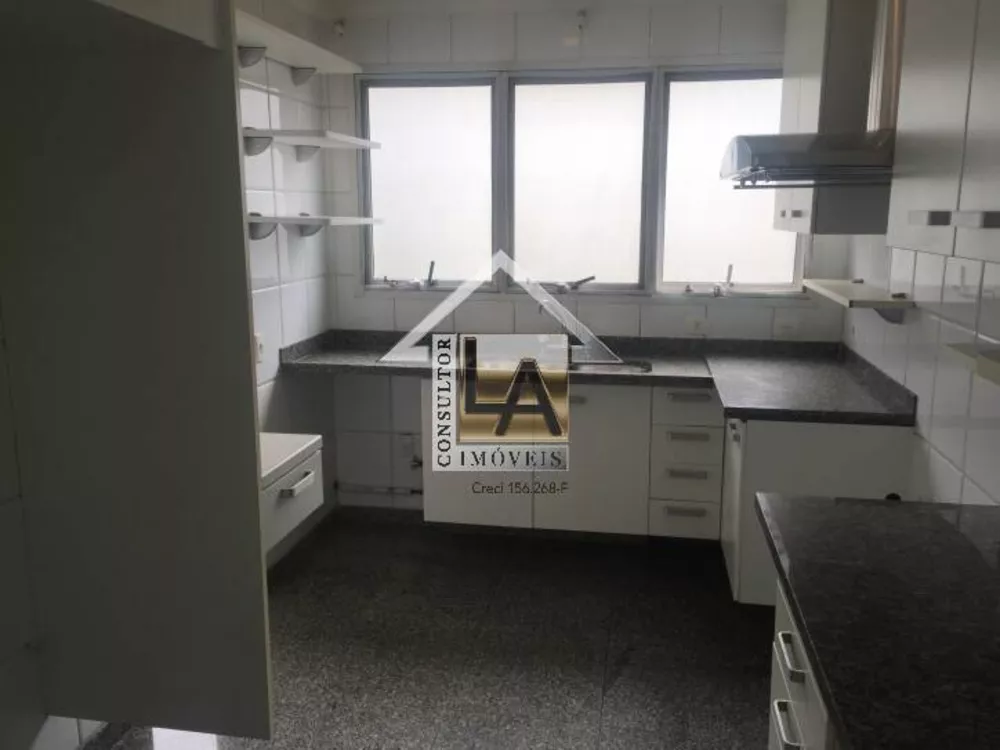 Apartamento à venda e aluguel com 4 quartos, 250m² - Foto 18