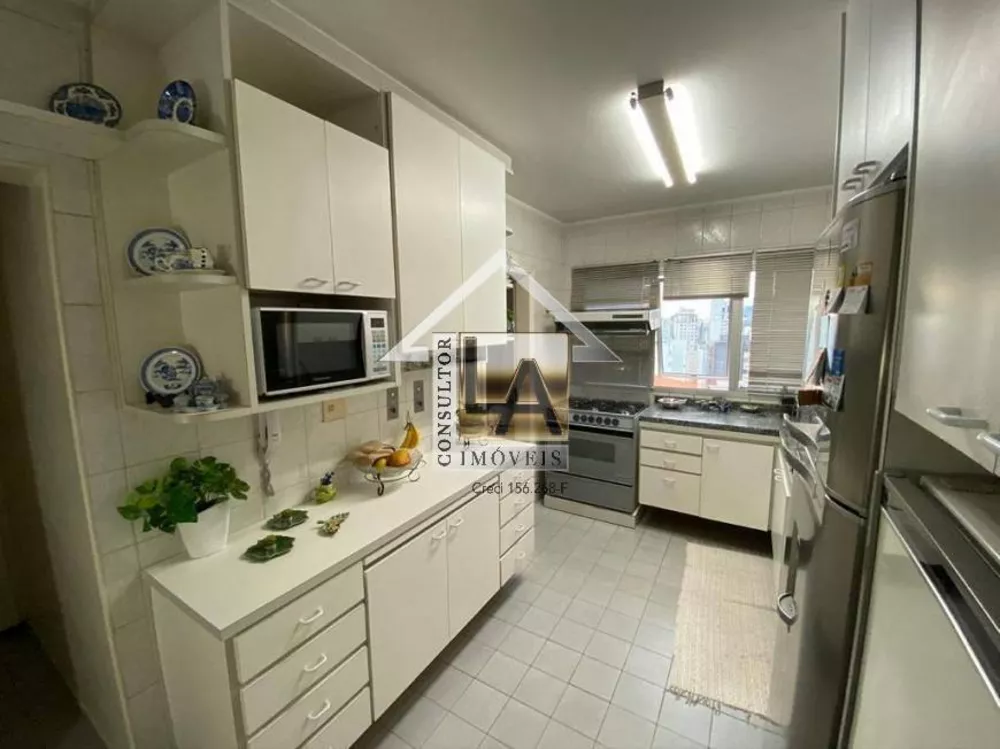 Apartamento para alugar com 3 quartos, 170m² - Foto 8