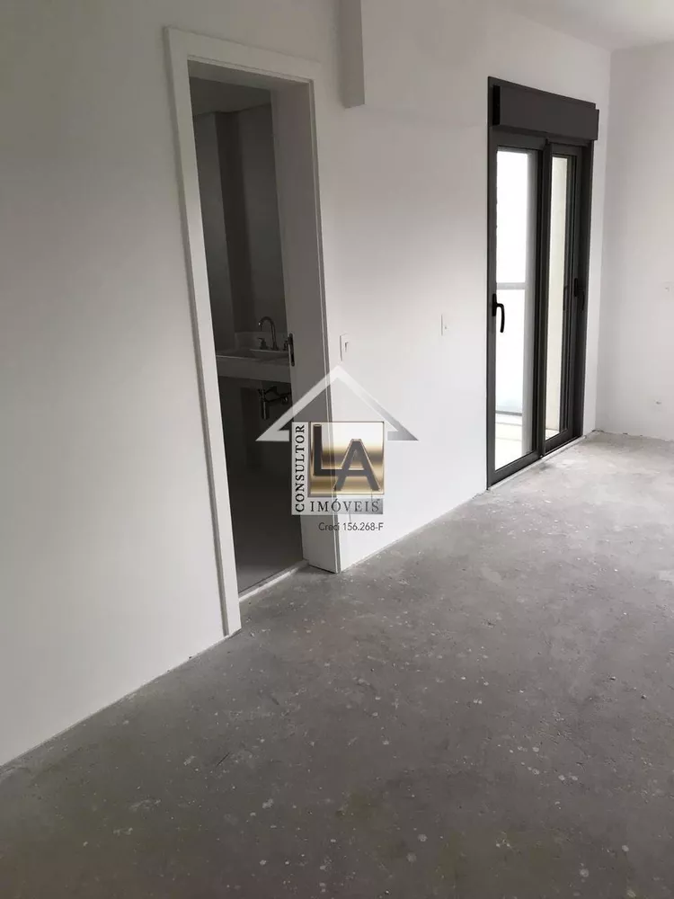 Apartamento à venda com 4 quartos, 194m² - Foto 6