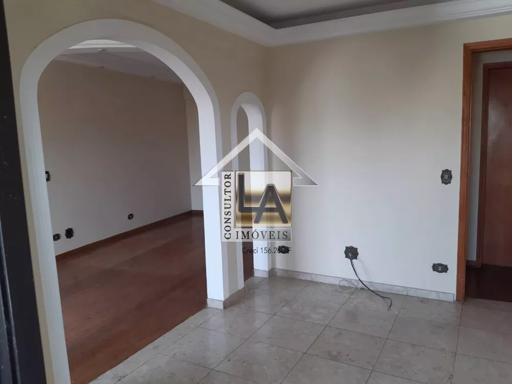 Apartamento à venda com 4 quartos, 130m² - Foto 8