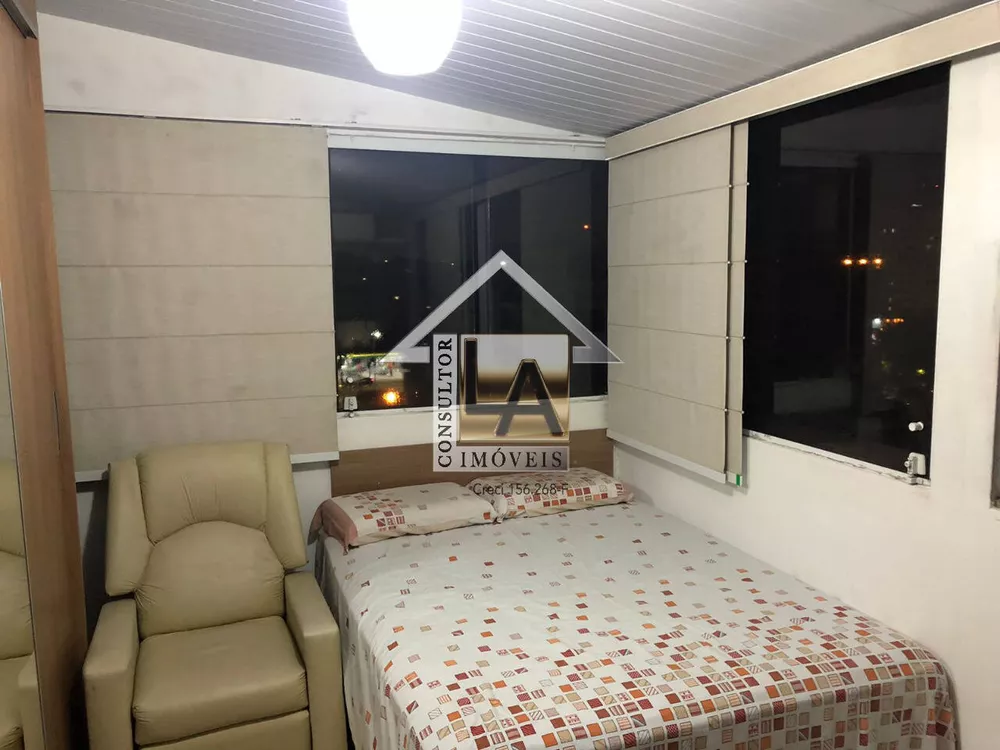 Apartamento à venda com 2 quartos, 78m² - Foto 2