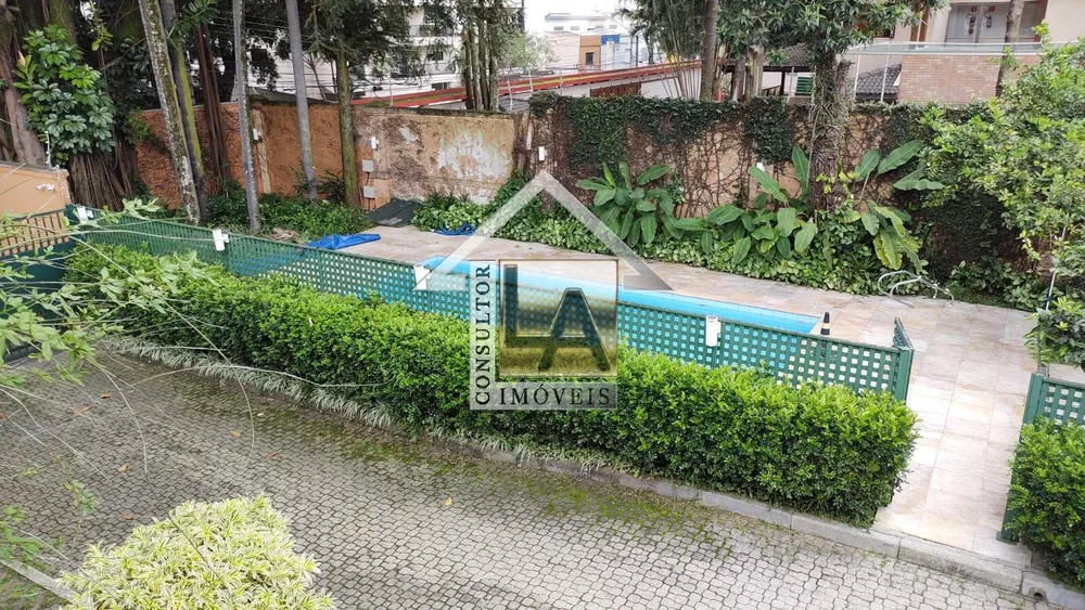 Casa de Condomínio à venda com 4 quartos, 350m² - Foto 2