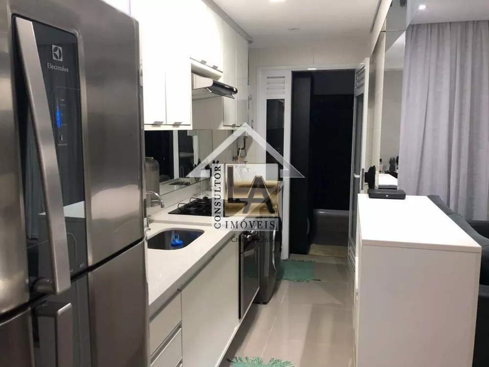 Apartamento à venda com 2 quartos, 65m² - Foto 3