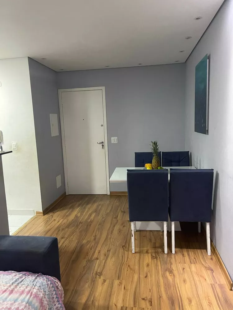 Apartamento à venda com 2 quartos, 58m² - Foto 3