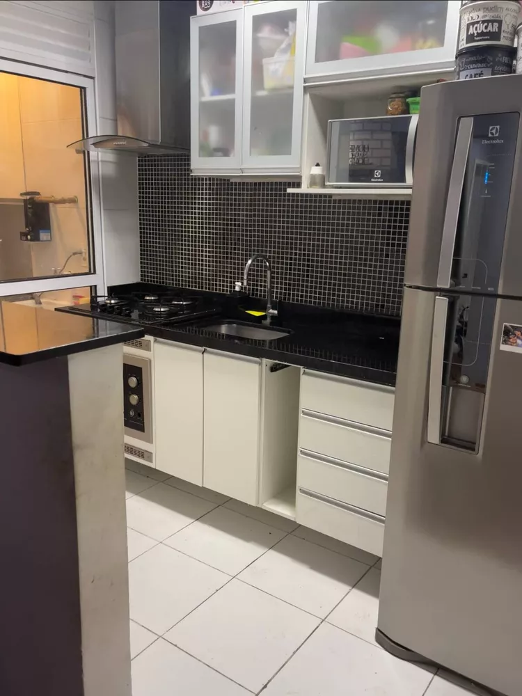 Apartamento à venda com 2 quartos, 58m² - Foto 4