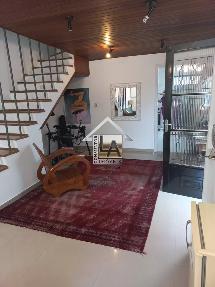 Casa à venda e aluguel com 2 quartos, 135m² - Foto 4