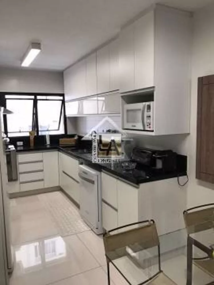 Apartamento à venda com 4 quartos, 172m² - Foto 2